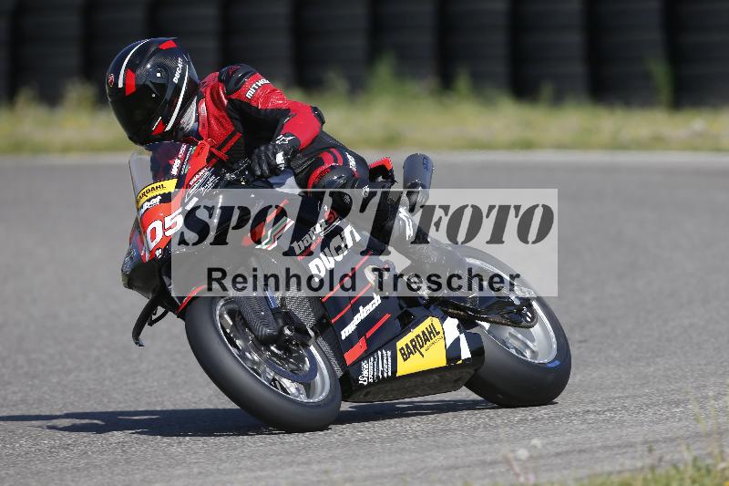 /10 20.04.2026  Pluess Moto Sport ADR/Freies Fahren/105